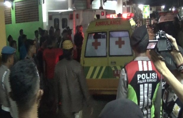 Foto: Mayat Pelaku curas saat akan dipulangkan dari kamar mayat RSUD dr. Moh. Anwar Sumenep