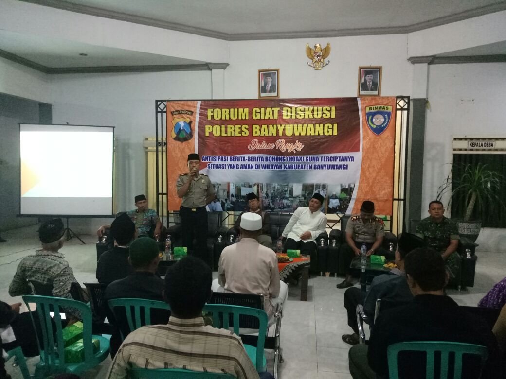 Foto: Polres Banyuwangi saat silaturrahim dengan tokoh masyarakat kalibaru