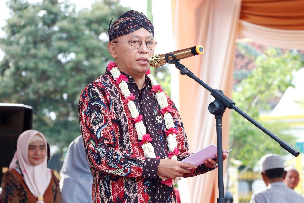 Foto: Bupati Sumenep A Busyro Karim saat meberikan sambutan pada pembukaan PTQ