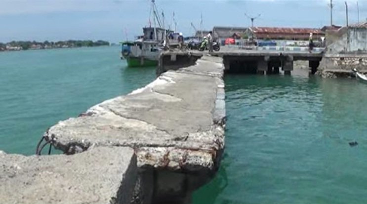 Foto: Pelabuhan Kalianget rusak parah