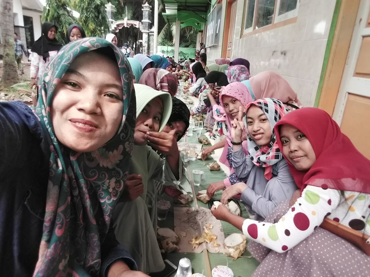 Foto: Alumni sekolah Tarbiyatus Shibyan 