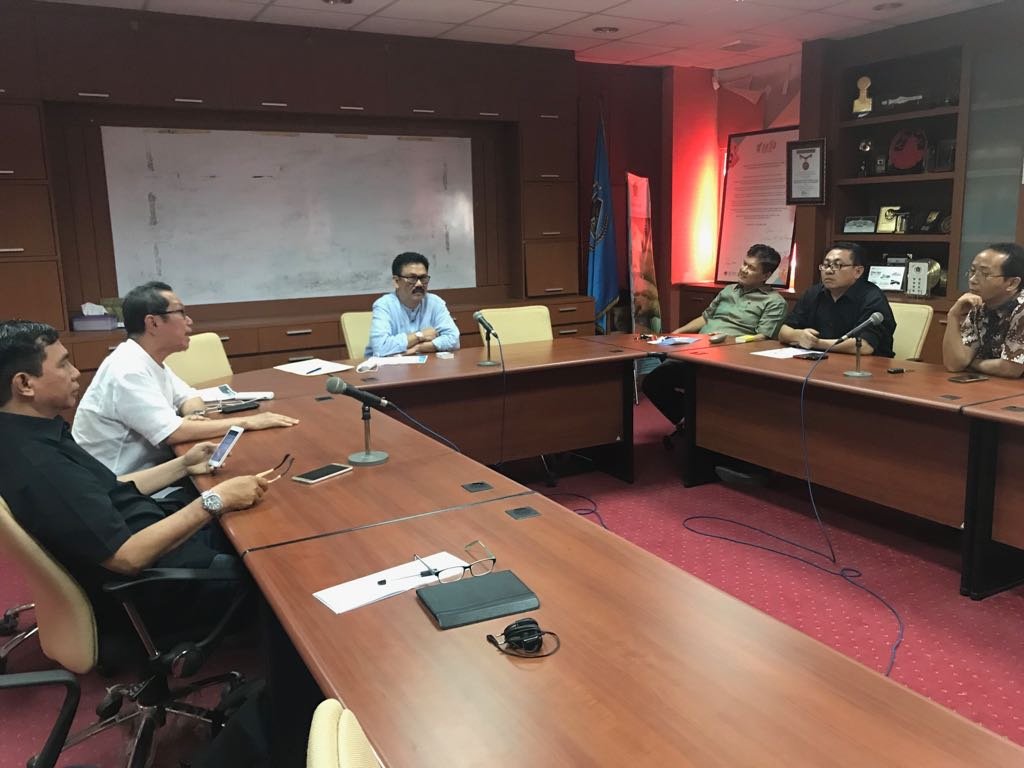 Foto: Tim Pencari Fakta PWI Pusat saat sidang paripurna