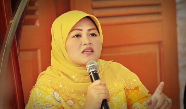 Foto: Bupati Bekasi Neneng Hasanah Yasin