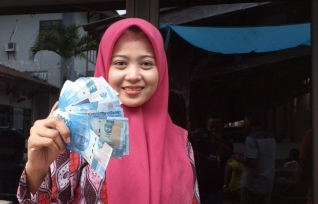 Foto: MUSDALIFAH, alumni STKIP PGRI Sumenep 2018
