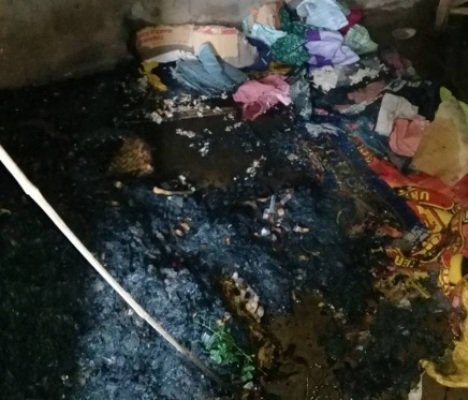Foto: Barang-barang korban sambaran petir yang terbakar