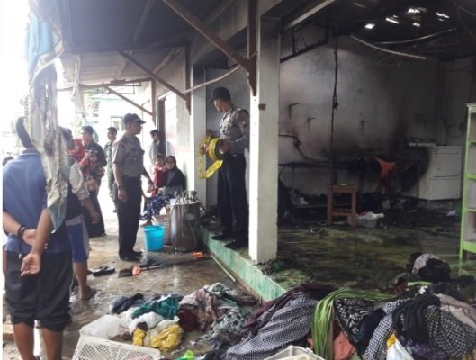 Foto: Loundry terbakar