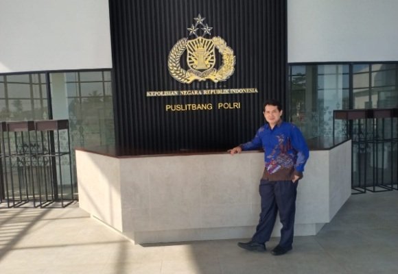 Foto: Komisioner Kompolnas Dede Farhan Aulaw