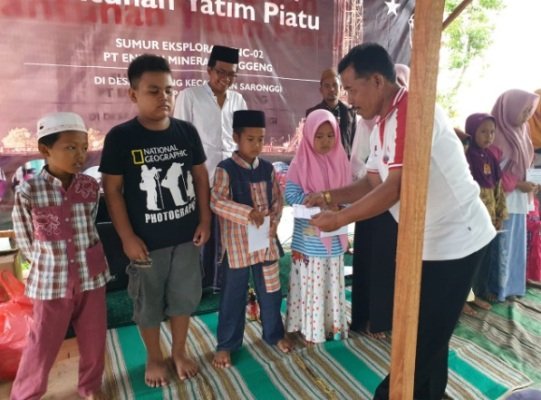 Foto: Pemberian Santunan Pada Anak Yatim di 15 Desa di Sumenep