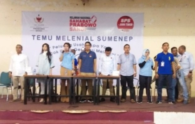 Foto: Sandiaga Uno saat ketemu pendukungnya di sumenep