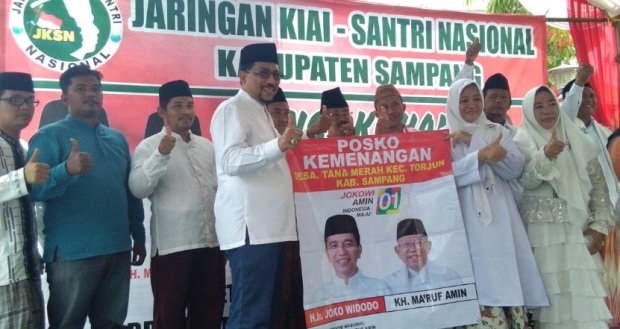 Foto: Deklarasi Posko Pemenangan Jokowi-Ma'ruf di Sampang