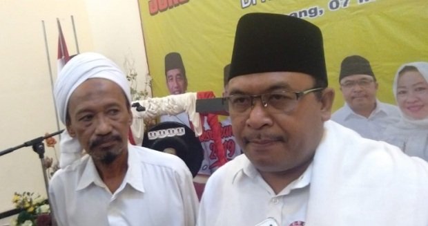 Foto: Ketua DPD Sedulur Jokowi Jawa Timur K.H Misbahus Salam
