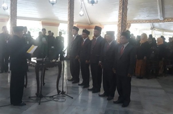 foto: pelantikan Komisioner KI Sumenep