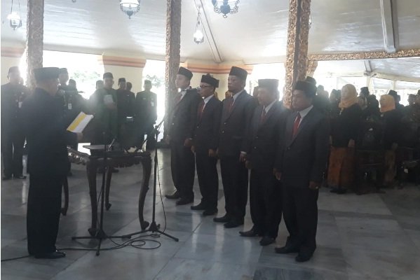 Foto: Pelantikan KI Sumenep di Pendopo Keraton