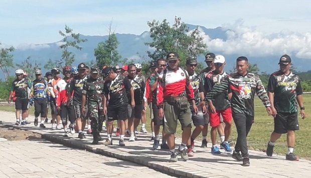 foto: pelajar nampak berjoging 