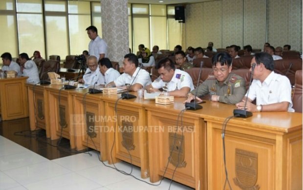 foto: Pemerintah Kabupaten Bekasi menggelar rapat membahas Gerakan K3 (Kebersihan, Keindahan dan Ketertiban)