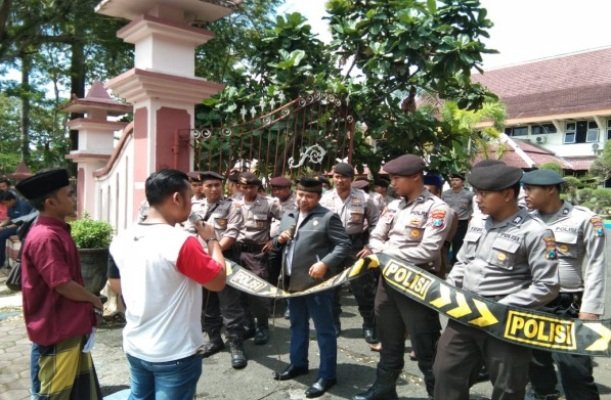 Foto: Demo LSAKP Pamekasan