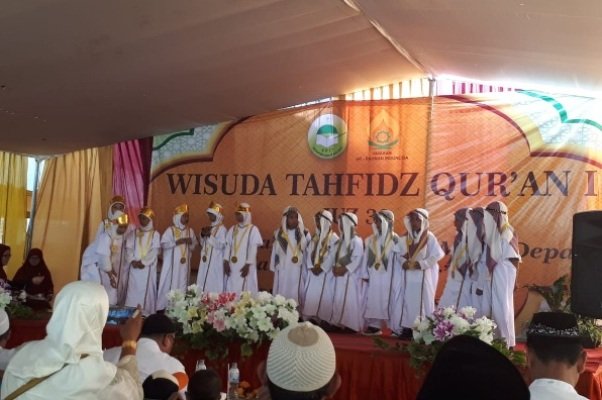 Foto: Wisuda Tahfidz Qur'an 1 SDIT Harapan Umat Kalisat - Jember