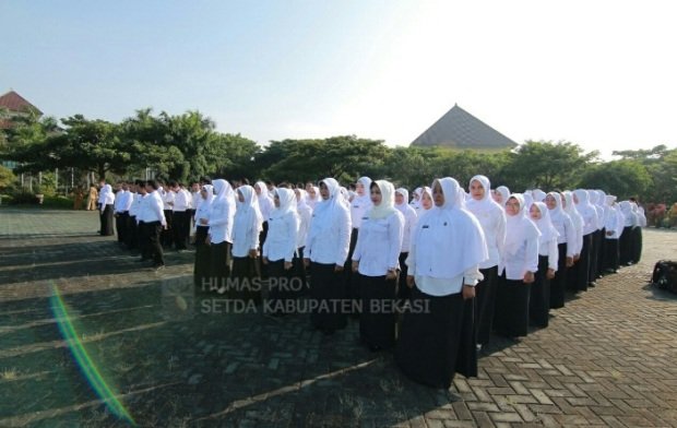 Foto;  204 CPNS Kabupaten Bekasi Setelah Terima SK Pengangkatan