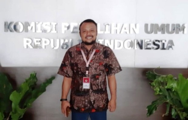 Foto: Rofiqi Tanzil, salahsatu Komisioner KPU Sumenep