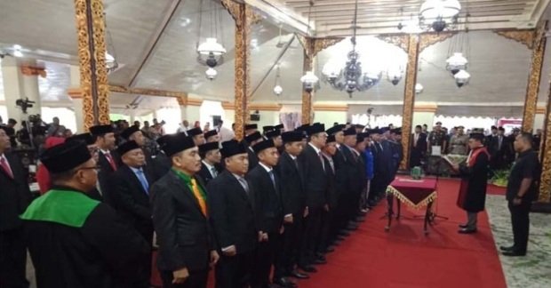 Foto: Pelantikan 50 anggota DPRD Sumenep 