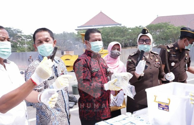Foto : Pemusnahan barang bukti