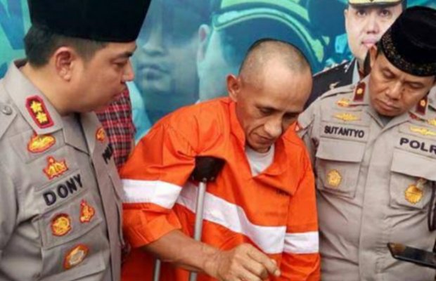 Foto: Spesialis Pencuri Rumah Kosong usai diamankan Polisi