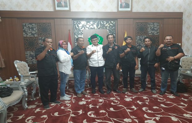 Foto: Paguyuban Insan Jurnalis Pamekasan (PIJP) Saat Bersilaturrohmi Ke Bupati Pamekasan