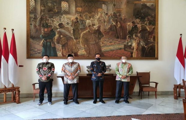 Foto : Presiden RI bersama Pimpinan DPD RI