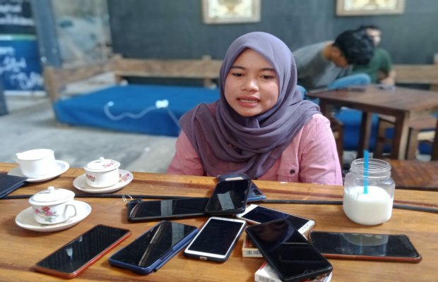 Foto: Arisya Dinda Nurmala Putri saat dimintai keterangan