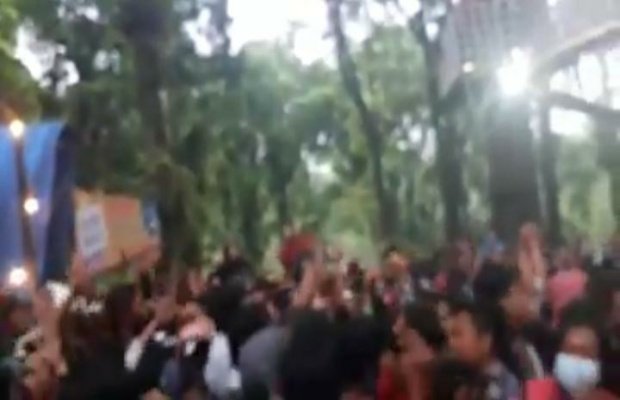 Suasana keramaian, yang sempat viral di sosial media