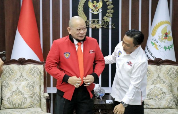 Foto : LaNyalla bersama Rapsel Ali (MRTI)