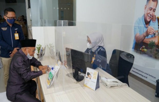 Kata Bupati Sumenep, saat peresmian kantor baru Bank Mandiri Taspen Kantor Cabang Pembantu (KCP) Sumenep,  