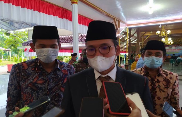 Foto : Bupati Bangkalan, R Abdul Latif Amin Imron