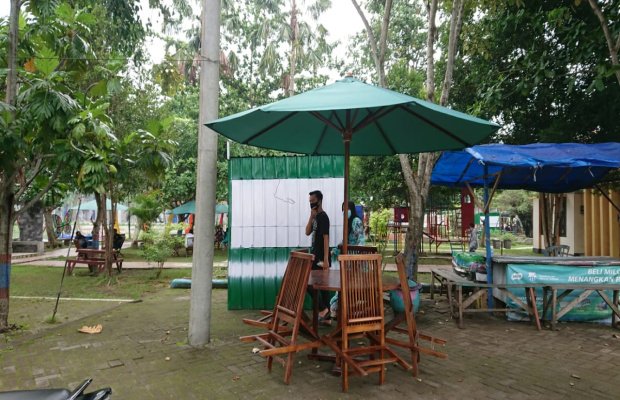 Foto : Pengunjung saat berada di TRK