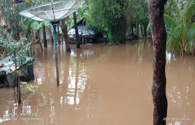 Foto: Genangan banjir yang merendam rumah wsrga