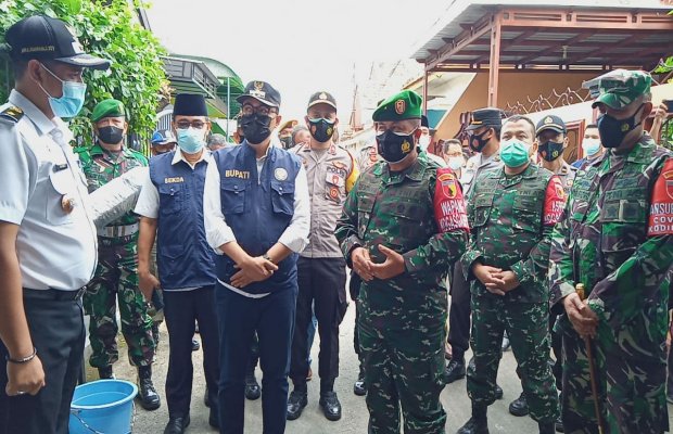 Foto: Kunker Kasdam V/Brawijaya Di Dampingi Bupati, Dandim dan Wakapolres Pamekasan