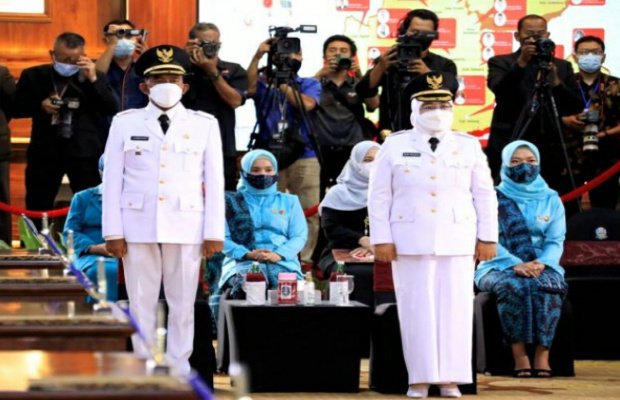 Foto : Achmad Fauzi SH, M.Hum, saat pengambilan sumpah dari Gubernur Jawa Timur Khafifah Indar Parawansa, di Gedung Grahadi Surabaya