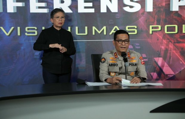 Foto: Kepala Divisi Humas Polri Irjen Argo Yuwono
