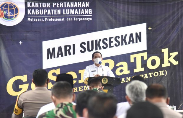 Foto: Bupati Lumajang, Thoriqul Haq