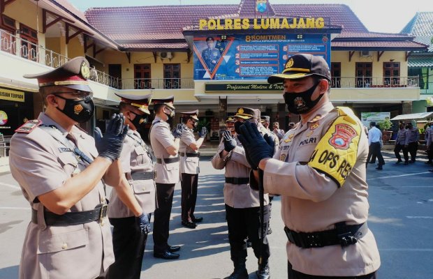 Foto: Serah terima jabatan tingkat PJU, Kasat dan Kapolsek Jajaran Polres Lumajang  