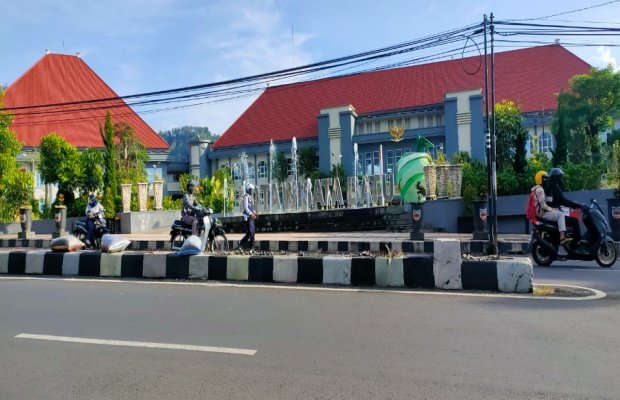 Foto: BWR yang berkantor di Balaikota Among Tani, Pemkot Batu, Jalan Panglima Sudirman, No.507, Kecamatan Batu, Kota Batu.