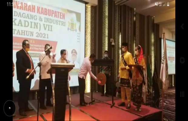 Foto: Mukab VII Kadin Kabupaten Bekasi
