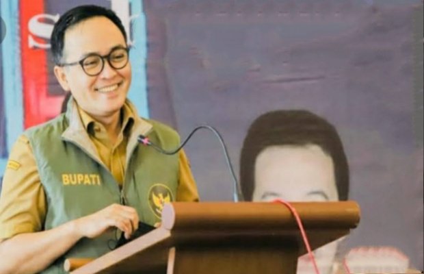 Foto: Bupati Pamekasan, H. Baddrut Tamam