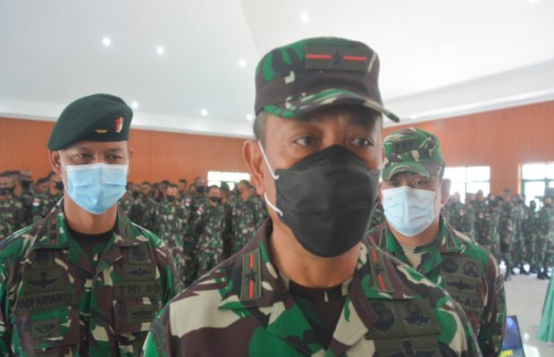 Foto: Brigjend. TNI. Izak Pangemanan