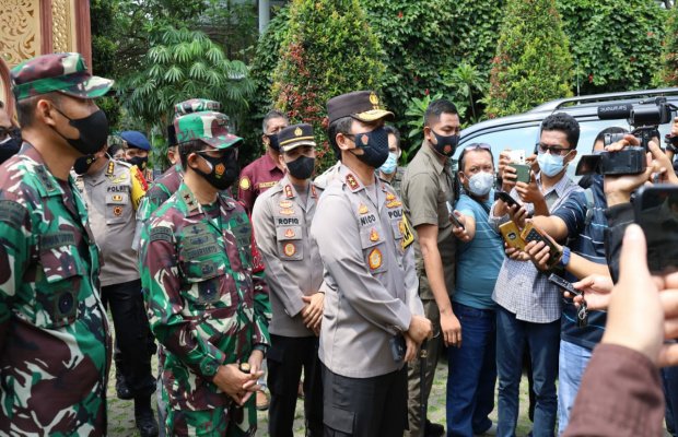 Foto: Kapolda Jatim saat dikonfirmasi awak media