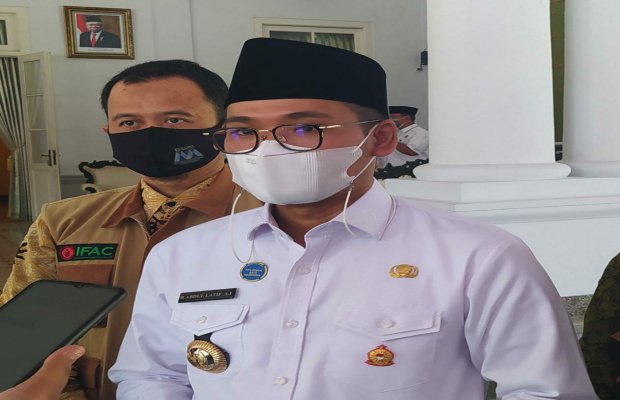 Foto : Bupati Bangkalan, R Abdul Latif Amin Imron.