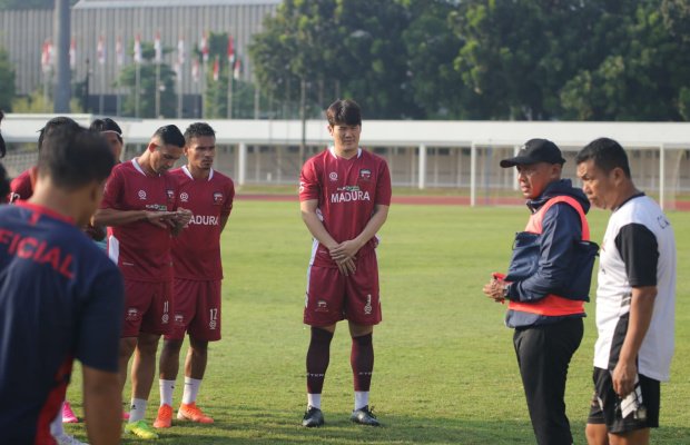 Foto: Kim sudah bergabung dalam latihan