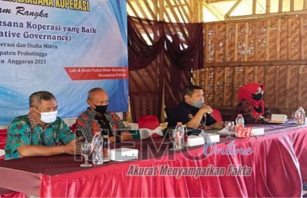  Foto : Pengurus dan Pengawas Koperasi Ikuti Workshop Internalisasi Tata Laksana Koperasi