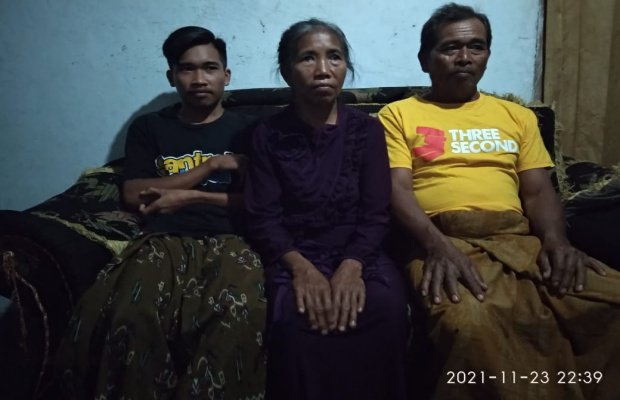 Foto:  Niman Warga Desa Mrawan merasa kecewa kontestasi politik tingkat pemdes.