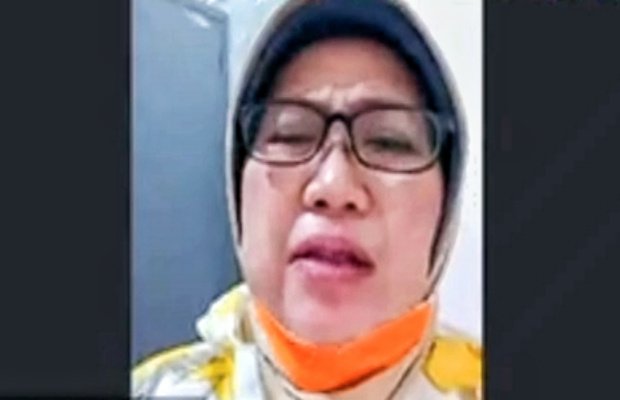 Foto : Wabup Lumajang, saat menyampaikan permohonan pada Ka. BNPB melalui video conference